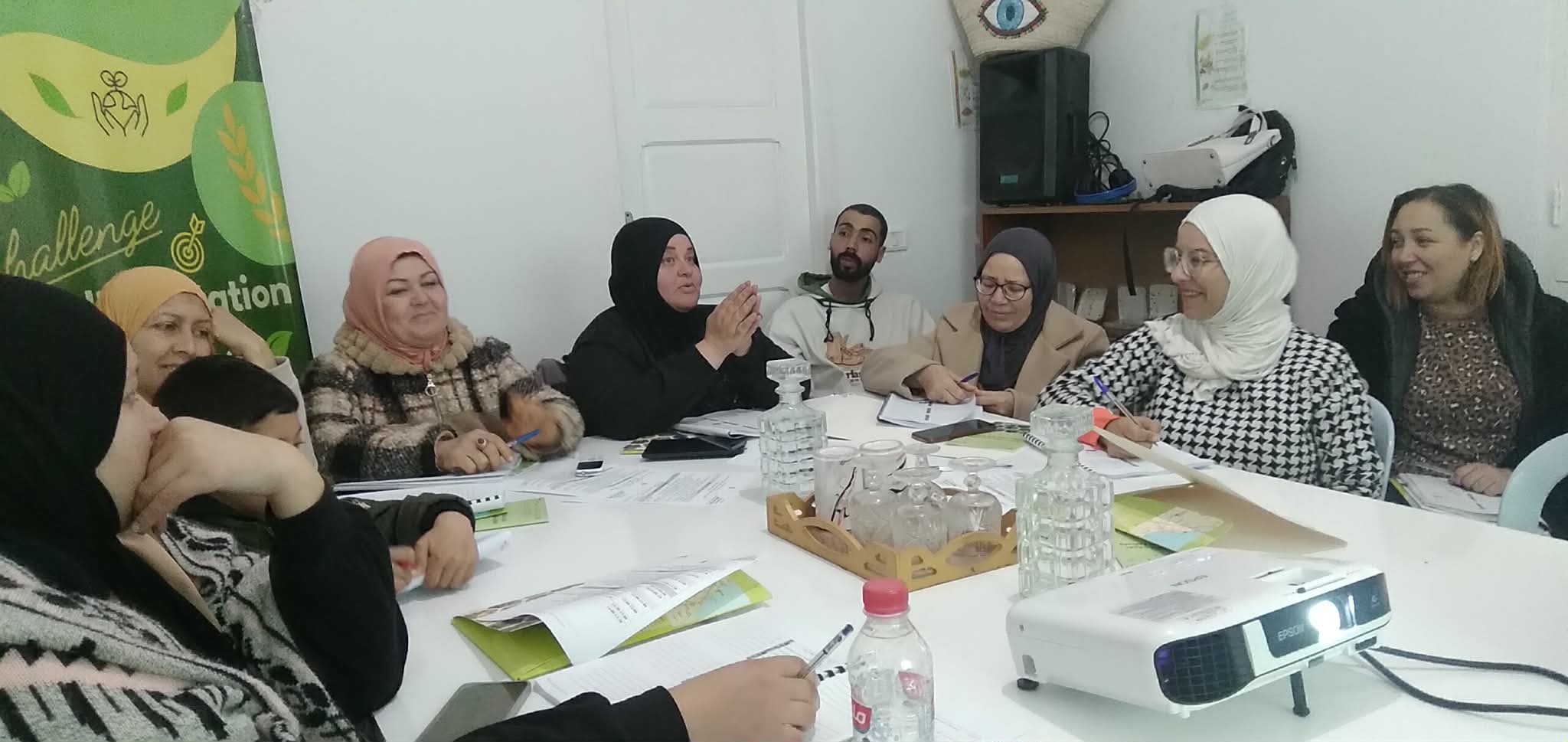 Session de formation sur \\\"La Production, la Transformation et la Commercialisation des plantes aromatiques et médicinales en mode biologique\\\"